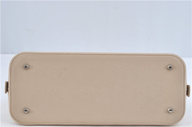 Authentic BURBERRY Vintage Leather Hand Bag Purse Ivory J1796