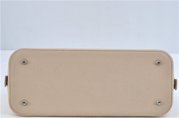 Authentic BURBERRY Vintage Leather Hand Bag Purse Ivory J1796