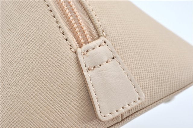 Authentic BURBERRY Vintage Leather Hand Bag Purse Ivory J1796