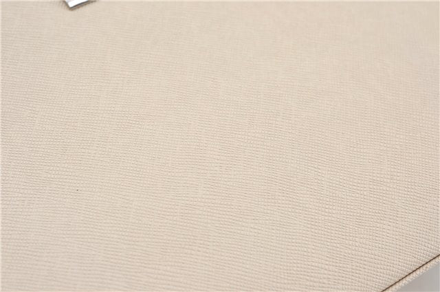 Authentic BURBERRY Vintage Leather Hand Bag Purse Ivory J1796