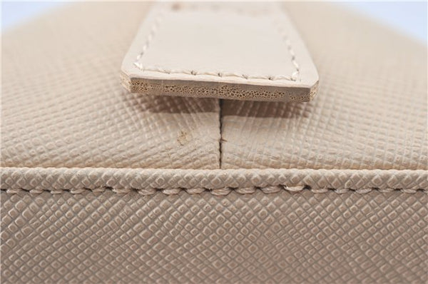 Authentic BURBERRY Vintage Leather Hand Bag Purse Ivory J1796