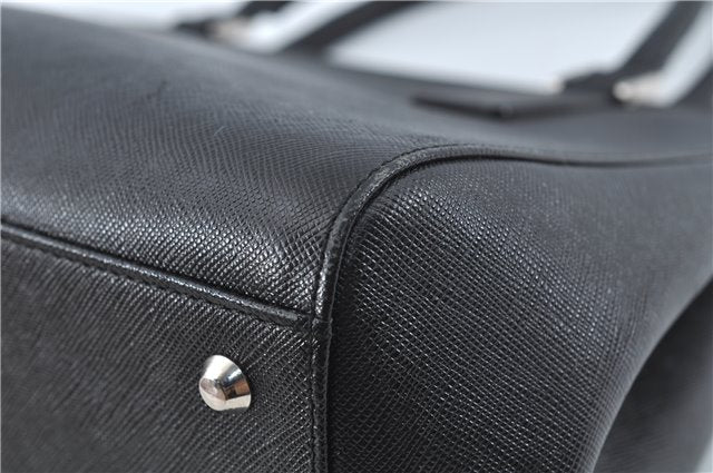 Authentic BURBERRY Vintage Leather Shoulder Hand Bag Purse Black J1803