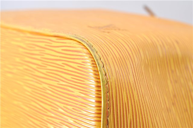 Authentic Louis Vuitton Epi Petit Noe Shoulder Bag Yellow M44109 LV J1813