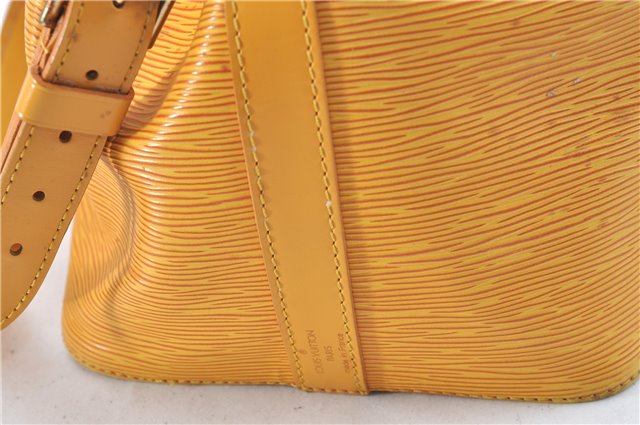Authentic Louis Vuitton Epi Petit Noe Shoulder Bag Yellow M44109 LV J1813