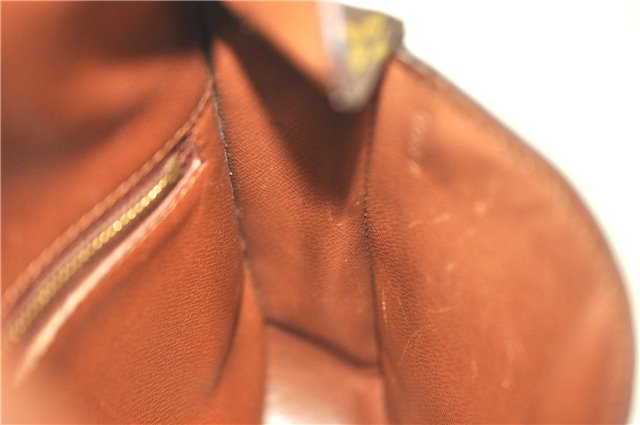 Auth Louis Vuitton Monogram Saint Cloud MM Shoulder Cross Bag M51243 LV J1820