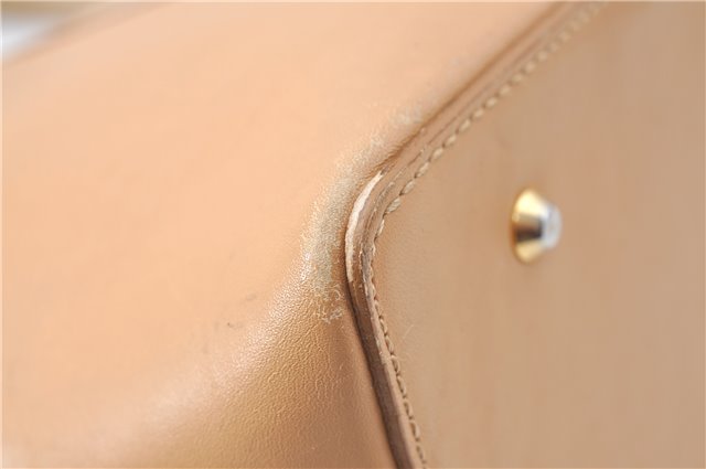 Authentic BURBERRY Vintage Leather Hand Bag Purse Beige J1846