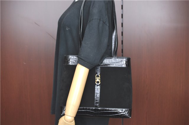 Authentic Ferragamo Gancini Velor Leather Shoulder Tote Bag Black J1885