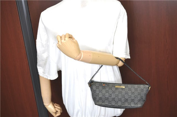 Authentic GUCCI Hand Bag Pouch Purse GG Canvas Leather 07198 Black Junk J1900