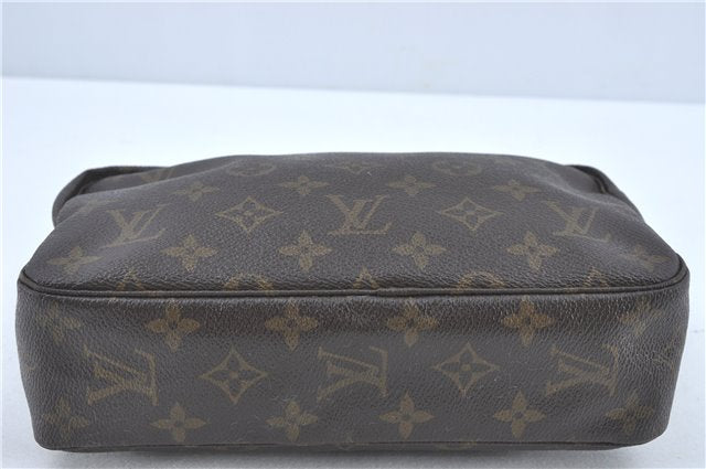 Auth Louis Vuitton Monogram Trousse Toilette 23 Clutch Hand Bag M47524 LV J1953