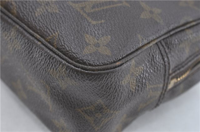 Auth Louis Vuitton Monogram Trousse Toilette 23 Clutch Hand Bag M47524 LV J1953