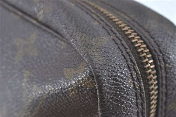 Auth Louis Vuitton Monogram Trousse Toilette 23 Clutch Hand Bag M47524 LV J1953