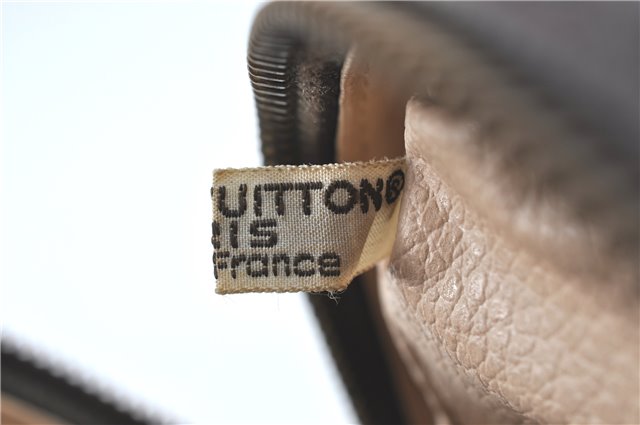 Auth Louis Vuitton Monogram Trousse Toilette 23 Clutch Hand Bag M47524 LV J1953