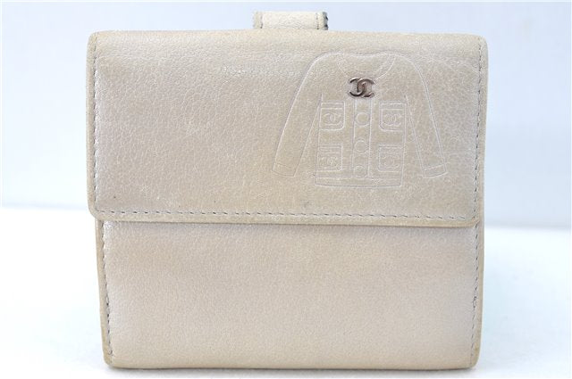 Authentic CHANEL Calf Skin Bifold Wallet Purse Ivory CC Logo J2008