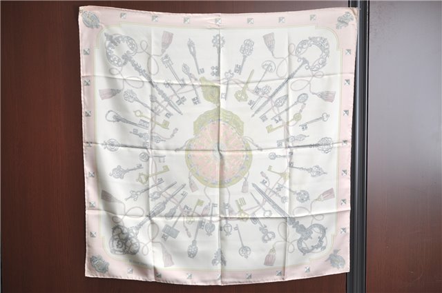 Authentic HERMES Carre 90 Scarf 