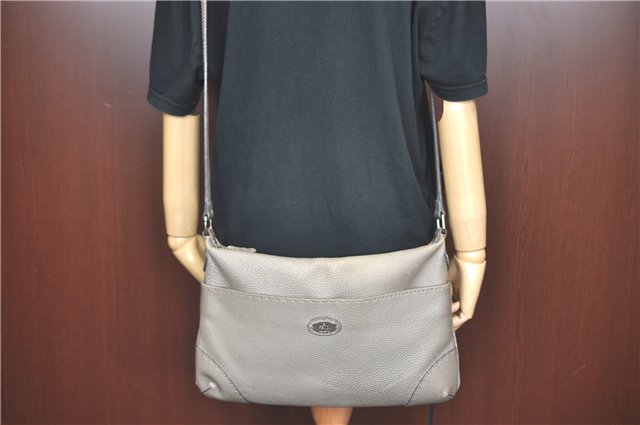 Authentic FENDI Selleria Shoulder Cross Body Bag Leather Gray J2120