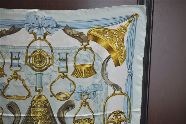 Authentic HERMES Carre 90 Scarf 