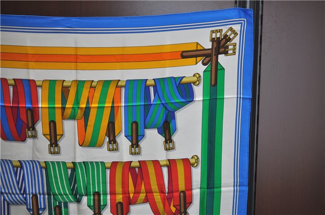 Authentic HERMES Carre 90 Scarf 