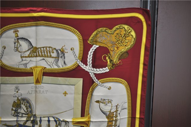 Authentic HERMES Carre 90 Scarf 