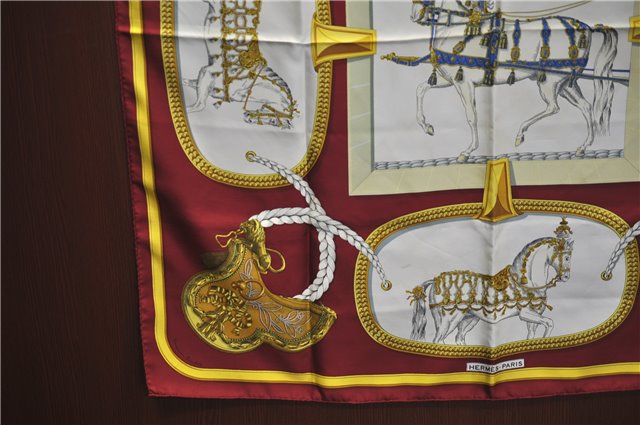 Authentic HERMES Carre 90 Scarf 