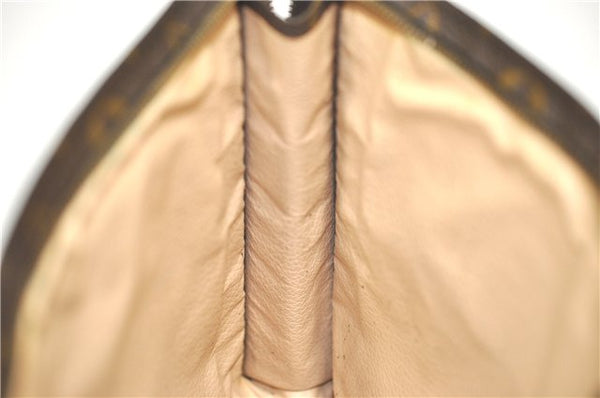 Auth Louis Vuitton Monogram Poche Toilette 26 Cosmetics Pouch M47542 LV J2273