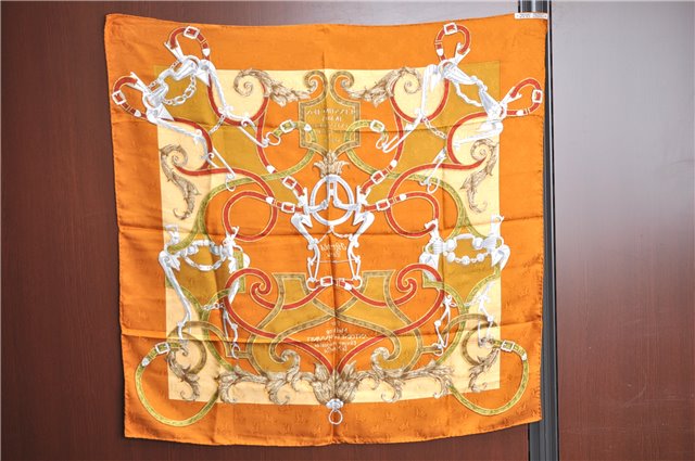 Auth HERMES Carre 90 Scarf 