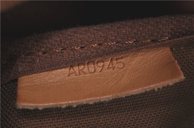 Authentic Louis Vuitton Monogram Saumur 35 Shoulder Cross Bag M42254 LV J2440