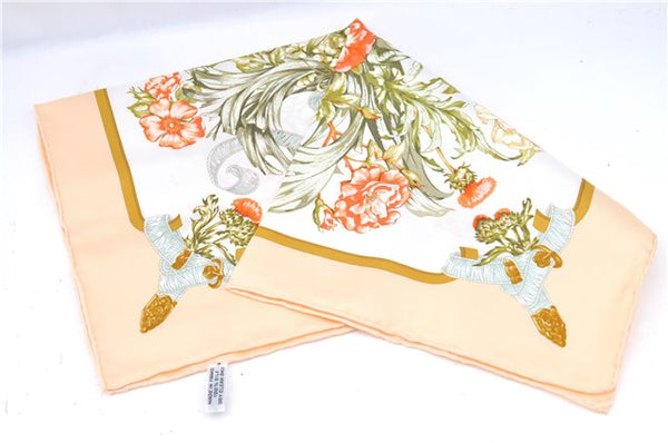 Authentic HERMES Petit Carre 40 Scarf Handkerchief "REGINA " Silk Beige J2474