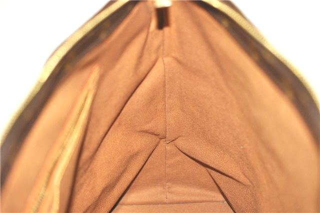 Authentic Louis Vuitton Monogram Cabas Mezzo Tote Bag M51151 LV J2495