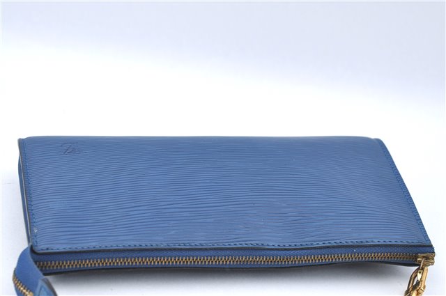 Authentic Louis Vuitton Epi Pochette Accessoires Pouch Blue M52945 LV J2623