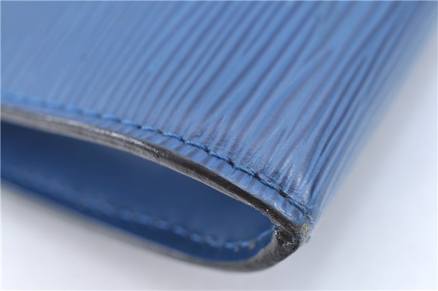 Authentic Louis Vuitton Epi Pochette Accessoires Pouch Blue M52945 LV J2623