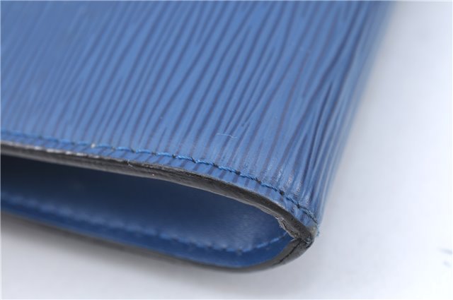 Authentic Louis Vuitton Epi Pochette Accessoires Pouch Blue M52945 LV J2623