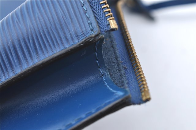 Authentic Louis Vuitton Epi Pochette Accessoires Pouch Blue M52945 LV J2623
