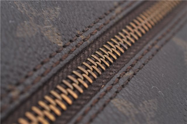 Authentic Louis Vuitton Monogram Trousse Toilette 28 Clutch Bag M47522 LV J2792