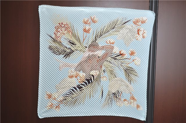 Authentic HERMES Pleats Scarf 