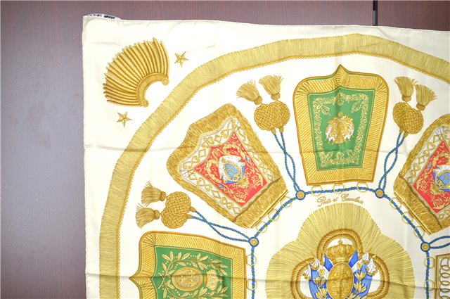 Authentic HERMES Carre 90 Scarf 