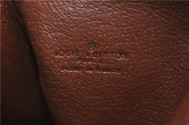 Authentic Louis Vuitton Monogram Papillon 30 Hand Bag Old Model LV J3638