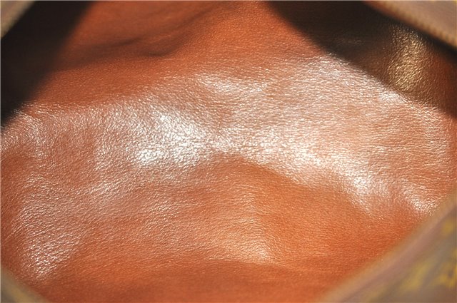 Authentic Louis Vuitton Monogram Papillon 30 Hand Bag Old Model LV J3638