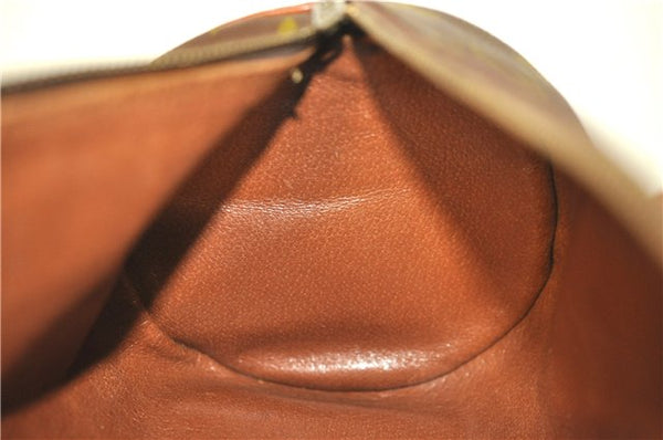 Authentic Louis Vuitton Monogram Papillon 30 Hand Bag Old Model LV J3638