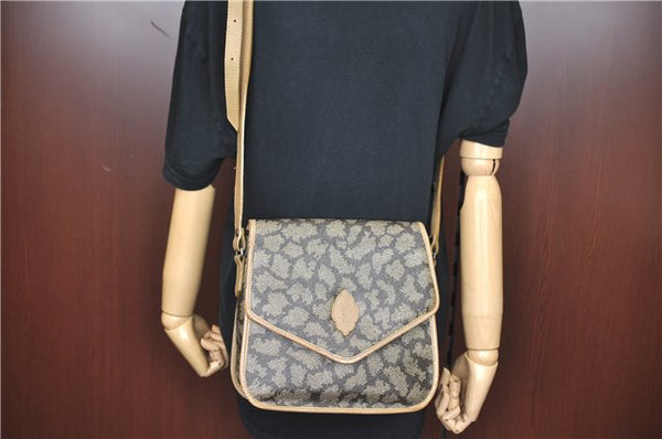 Auth YVES SAINT LAURENT Shoulder Cross Bag Purse PVC Leather Brown Beige J4005