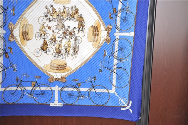 Authentic HERMES Pleats Scarf 