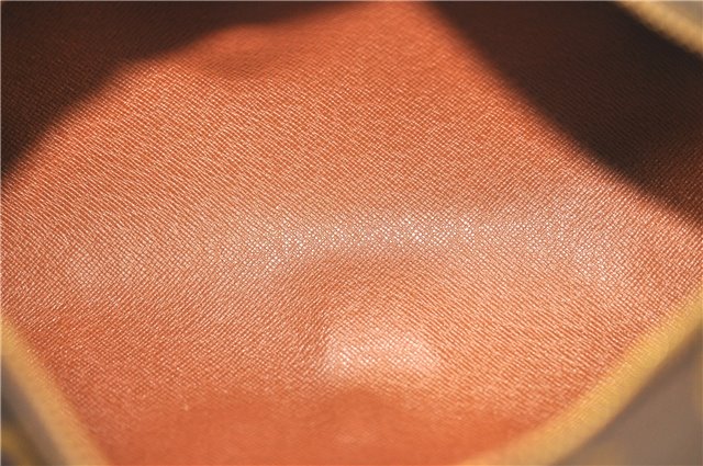 Authentic Louis Vuitton Monogram Papillon 26 Hand Bag Old Model LV J4299