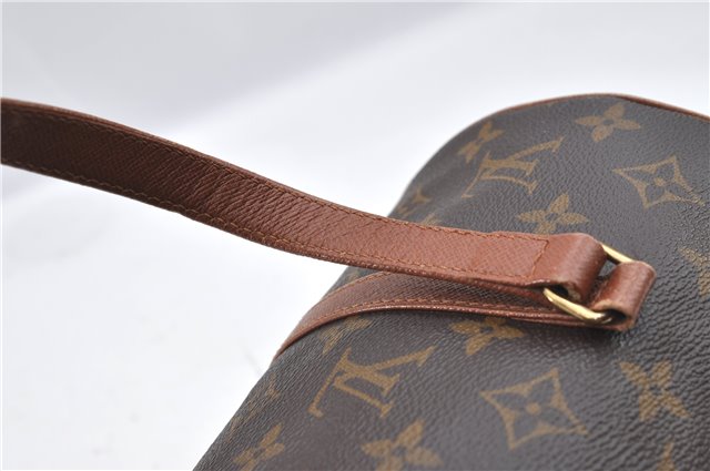 Authentic Louis Vuitton Monogram Papillon 30 Hand Bag Old Model LV J4397