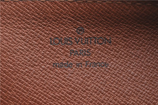 Authentic Louis Vuitton Monogram Papillon 30 Hand Bag Old Model LV J4397