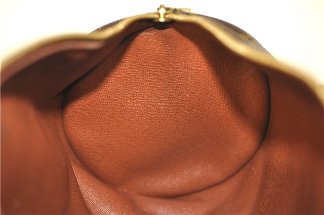 Authentic Louis Vuitton Monogram Papillon 30 Hand Bag Old Model LV J4397