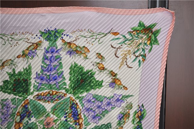 Authentic HERMES Pleats Scarf 