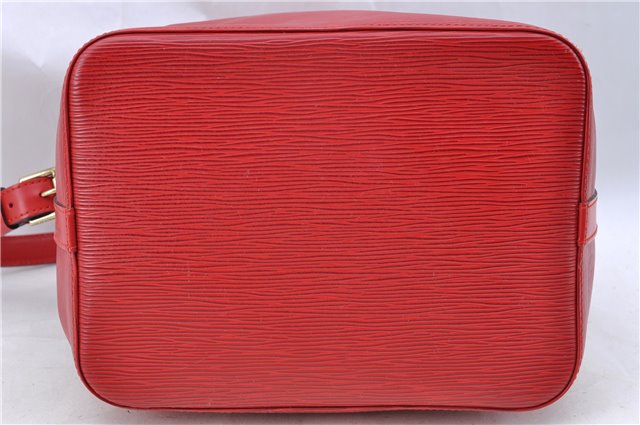 Authentic Louis Vuitton Epi Petit Noe Shoulder Drawstring Bag M44107 Red J5089