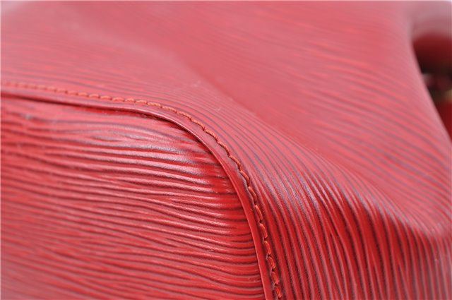 Authentic Louis Vuitton Epi Petit Noe Shoulder Drawstring Bag M44107 Red J5089