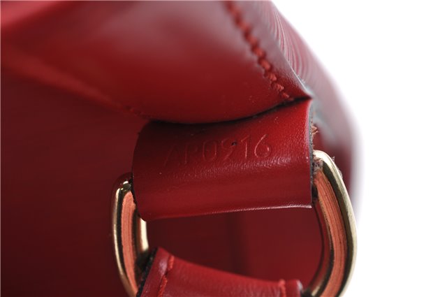 Authentic Louis Vuitton Epi Petit Noe Shoulder Drawstring Bag M44107 Red J5089