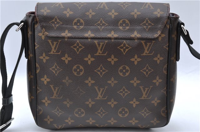Auth Louis Vuitton Monogram Macassar District PM Shoulder Bag M40935 LV J5127