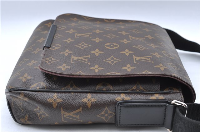 Auth Louis Vuitton Monogram Macassar District PM Shoulder Bag M40935 LV J5127